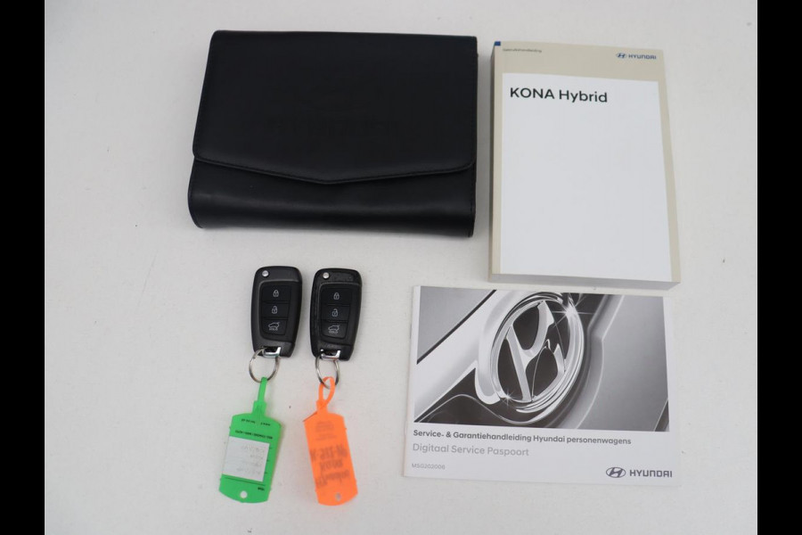 Hyundai Kona 1.6 GDI HEV Comfort Smart | Trekhaak | Adaptive cruise | Camera | Carplay | KRELL sound | Full LED | Park assist | Climate control | Navigatie |