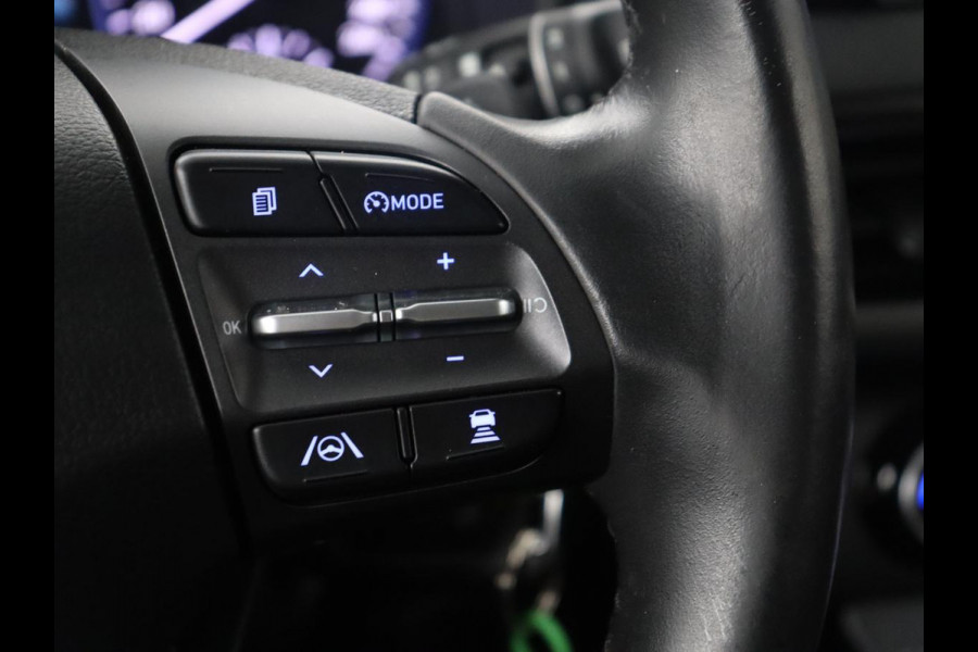 Hyundai Kona 1.6 GDI HEV Comfort Smart | Trekhaak | Adaptive cruise | Camera | Carplay | KRELL sound | Full LED | Park assist | Climate control | Navigatie |