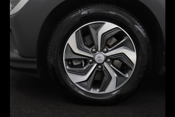 Hyundai Kona 1.6 GDI HEV Comfort Smart | Trekhaak | Adaptive cruise | Camera | Carplay | KRELL sound | Full LED | Park assist | Climate control | Navigatie |
