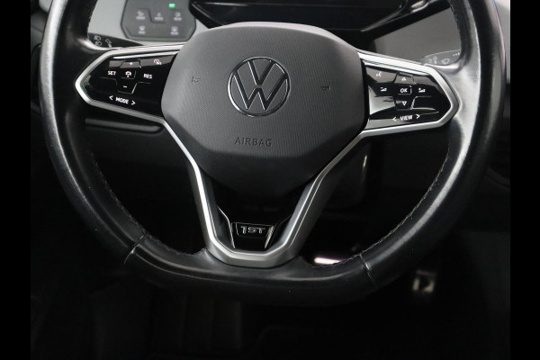 Volkswagen ID.3 First Plus 58 kWh | SOH 91,4% | Camera | LED | Stoelverwarming | LM-Velgen |