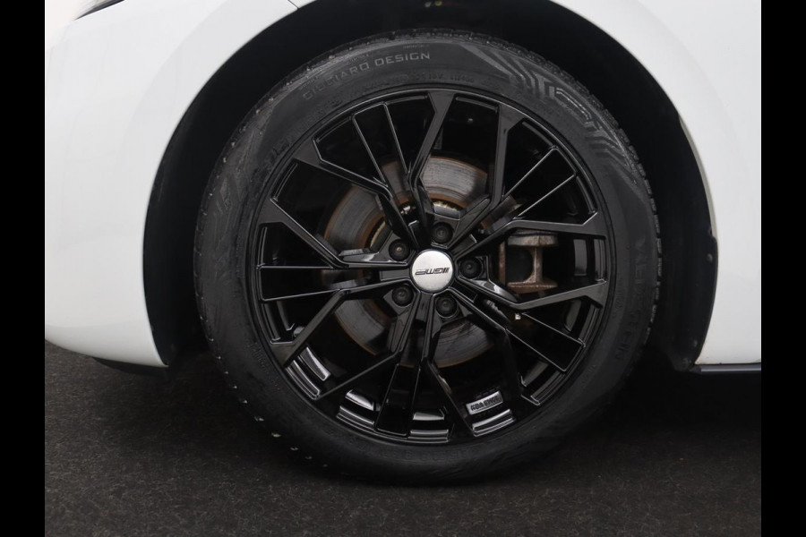 Volkswagen ID.3 First Plus 58 kWh | SOH 91,4% | Camera | LED | Stoelverwarming | LM-Velgen |