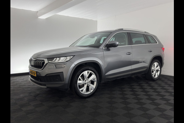 Škoda Kodiaq 1.5 TSI Business Edition [7-Pers.] (INCL.BTW) Aut. *LEATHER-FABRIC | FULL-LED | DIGI-COCKPIT | ADAPTIVE-CRUISE | HEATED-COMFORTSEATS | CAMERA | KEYLESS | NAVI-FULLMAP | AMBIENT-LIGHT | DAB+ | SHIFT-PADDLES | ECC | PDC | 19''AL