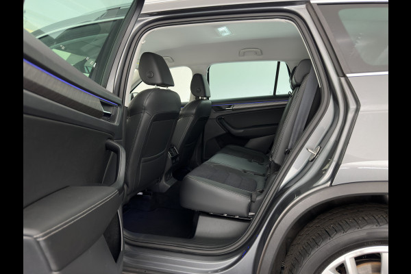Škoda Kodiaq 1.5 TSI Business Edition [7-Pers.] (INCL.BTW) Aut. *LEATHER-FABRIC | FULL-LED | DIGI-COCKPIT | ADAPTIVE-CRUISE | HEATED-COMFORTSEATS | CAMERA | KEYLESS | NAVI-FULLMAP | AMBIENT-LIGHT | DAB+ | SHIFT-PADDLES | ECC | PDC | 19''AL