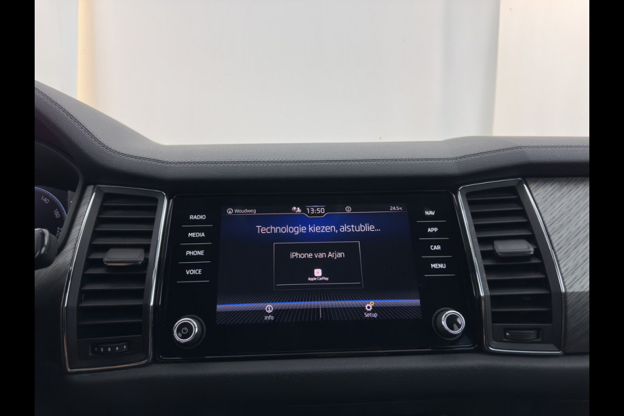 Škoda Kodiaq 1.5 TSI Business Edition [7-Pers.] (INCL.BTW) Aut. *LEATHER-FABRIC | FULL-LED | DIGI-COCKPIT | ADAPTIVE-CRUISE | HEATED-COMFORTSEATS | CAMERA | KEYLESS | NAVI-FULLMAP | AMBIENT-LIGHT | DAB+ | SHIFT-PADDLES | ECC | PDC | 19''AL
