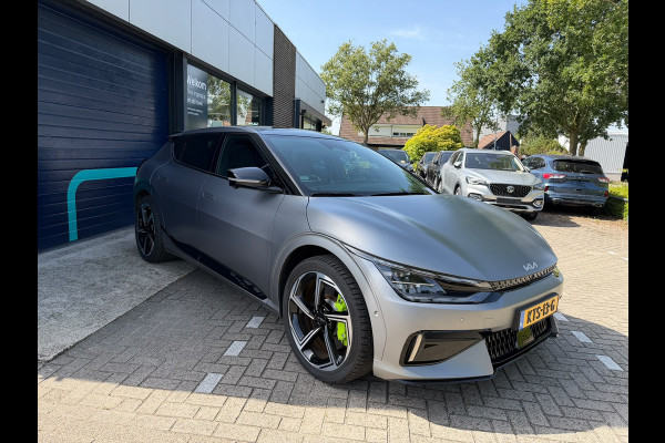 Kia Ev6 GT Performance 585 PK AWD 77.4 kWh Panoramadak Moonscape matte kleur 21" LMV HUD 360° Camera Meridian Leder/Alcantara  Adaptief Cruise