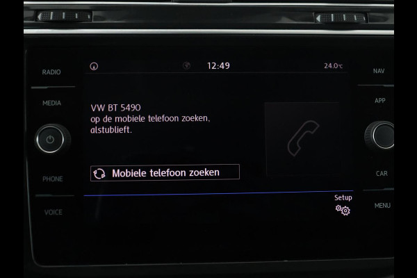 Volkswagen Tiguan 1.4 TSI Comfortline Business | Adapt. Cruise | Stoelverwarming | Navigatie | Pano.Dak |