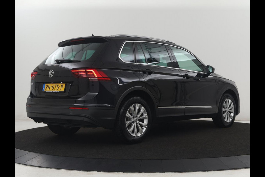 Volkswagen Tiguan 1.4 TSI Comfortline Business | Adapt. Cruise | Stoelverwarming | Navigatie | Pano.Dak |