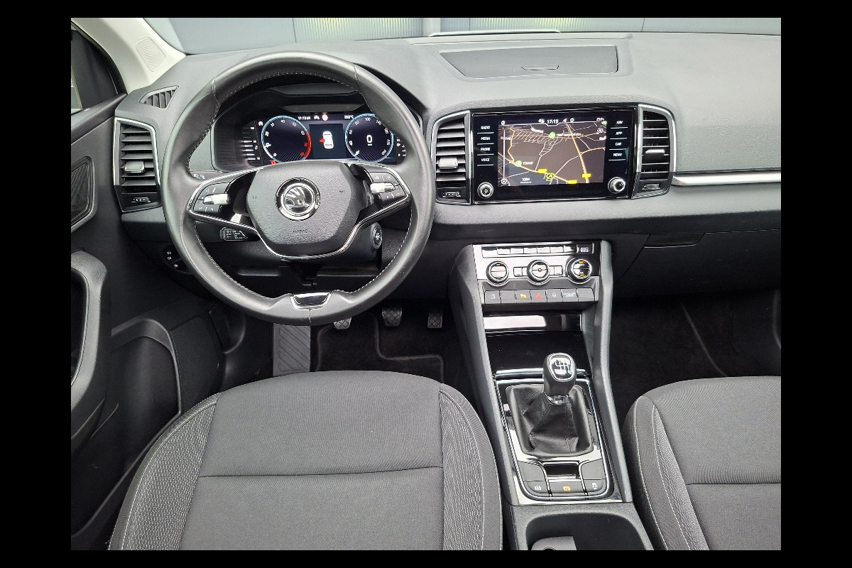 Škoda Karoq 1.0 TSI Ambition * Panoramadak * Camera * Adaptieve Cruise Control *