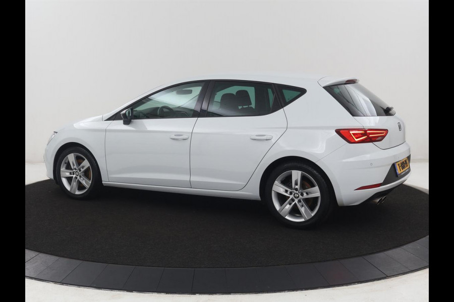 Seat Leon 1.4 EcoTSI FR Business Intense | Automaat | Apple Carplay | LED |