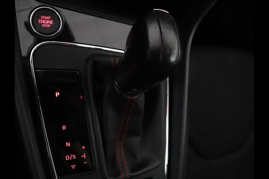 Seat Leon 1.4 EcoTSI FR Business Intense | Automaat | Apple Carplay | LED |