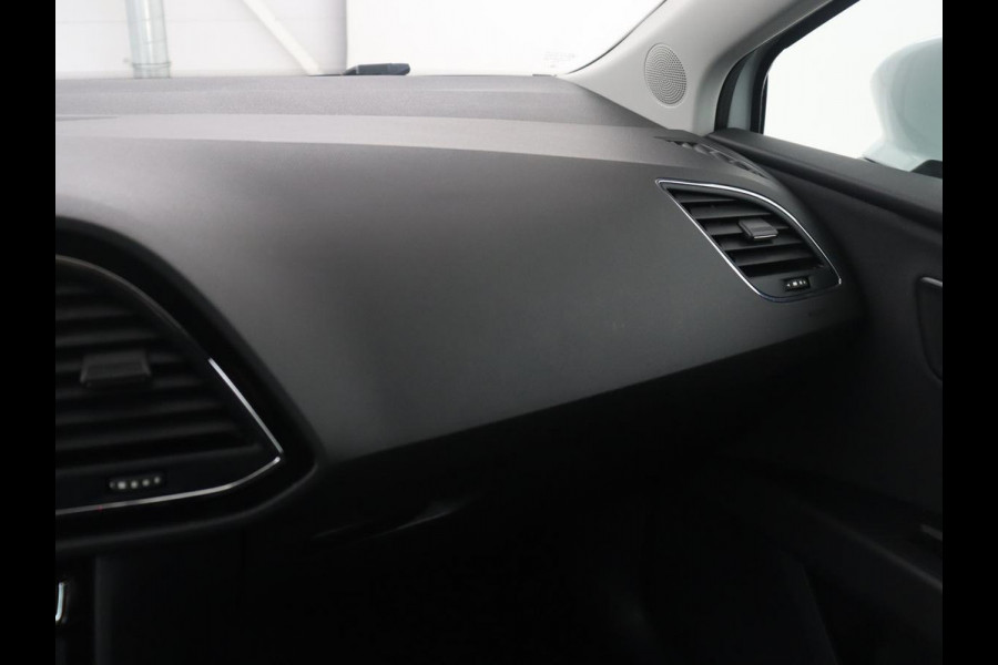 Seat Leon 1.4 EcoTSI FR Business Intense | Automaat | Apple Carplay | LED |