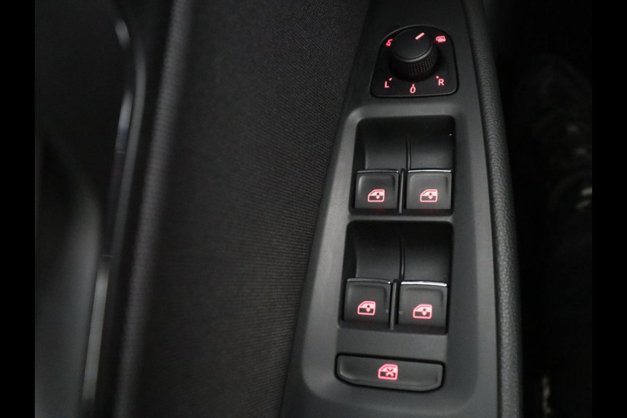Seat Leon 1.4 EcoTSI FR Business Intense | Automaat | Apple Carplay | LED |
