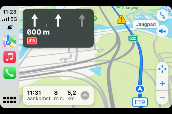 Toyota Aygo X 1.0 AUTOMAAT BI-TONE GARANTIE TOT 08-2032! . ACHTERUITRIJ CAMERA . SLECHTS 38.000 KM . APPLE CARPLAY & ANDRIOD AUTO