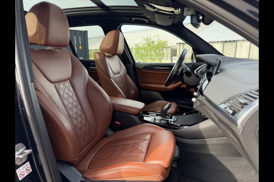 BMW X3 xDrive30e Business Edition Plus | M-Sport Individual | Panorama dak | 360 Camera | Leder