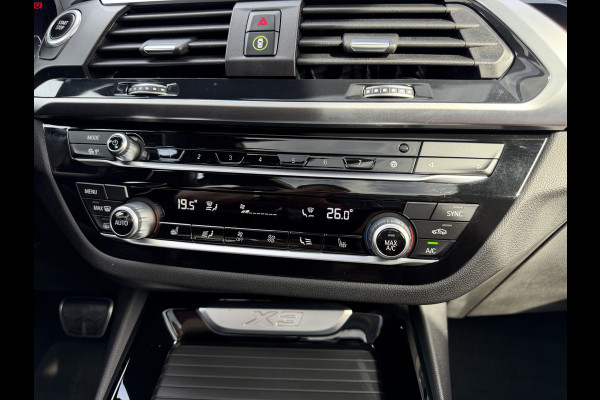 BMW X3 xDrive30e Business Edition Plus | M-Sport Individual | Panorama dak | 360 Camera | Leder