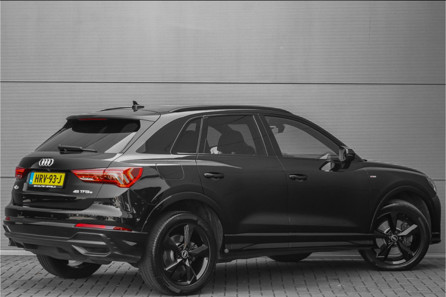 Audi Q3 45 TFSI e S Edition Zwart Optiek Navi ACC Keyless Camera 19"