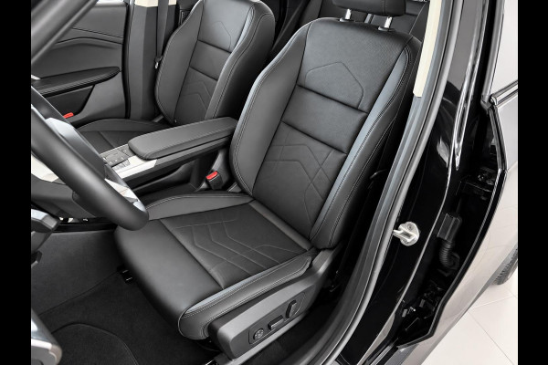 BMW iX1 xDrive30 67 kWh Trekhaak Harman Kardon 360 Camera Elektrisch Verstelbare Stoelen met Geheugenfunctie LED Koplampen Stoelverwarming 20 Inch Lichtmetalen BMW Individual Velgen