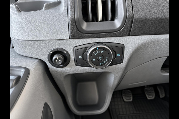 Ford Transit 350 2.0 TDCI L3H1 Trend Open Laadbak Airco Cruise Control Trekhaak 3-zits