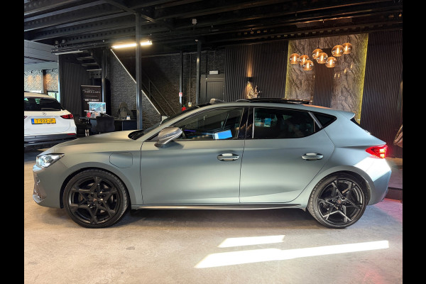 CUPRA Leon 1.5 TSI e-Hybrid VZ Extreme 272PK|PANO|FULL OPTIONS!