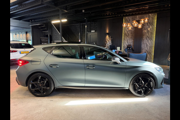 CUPRA Leon 1.5 TSI e-Hybrid VZ Extreme 272PK|PANO|FULL OPTIONS!