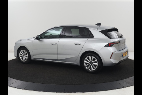 Opel Astra 1.2 Business Edition | Stuur/stoel verwarming | Carplay | Camera | Park assist | Adaptive cruise | Navigatie | Virtueel dashboard