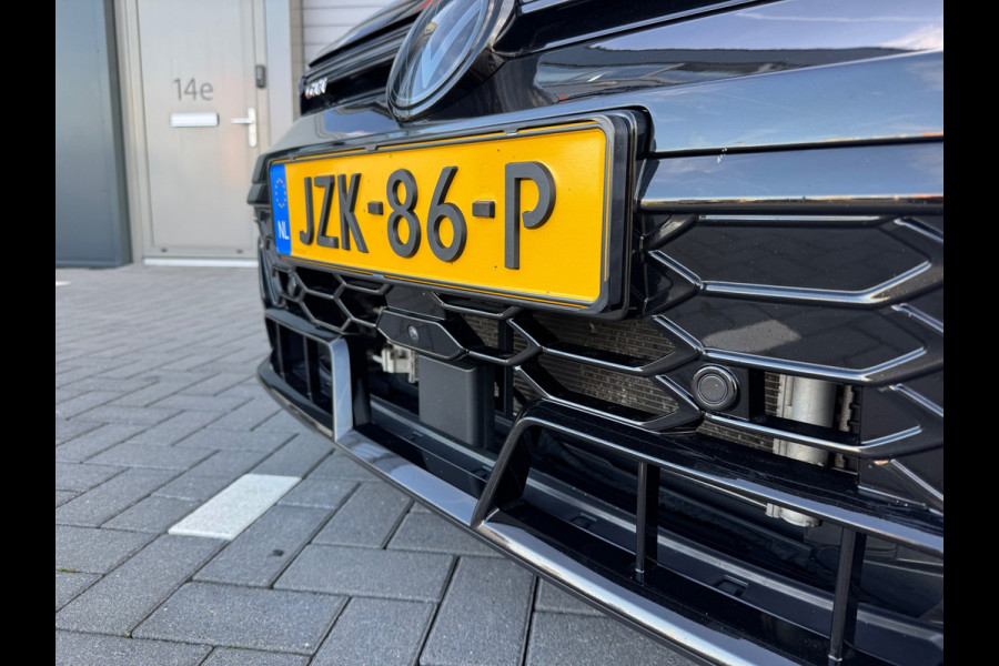 Volkswagen Golf 2.0 TSI GTI CLUBSPORT|PANO|AKRA|LEDER|HuD|IQ|BOMVOL