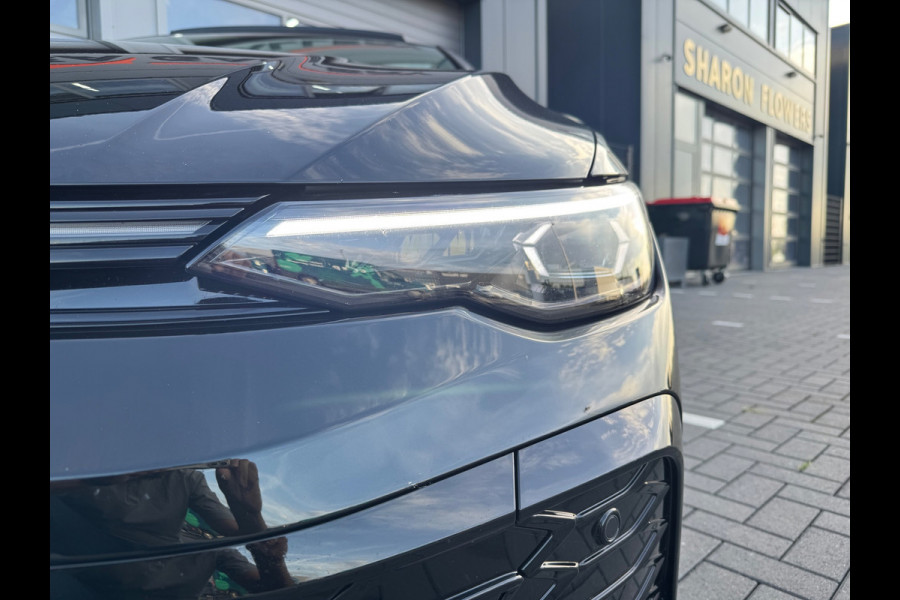 Volkswagen Golf 2.0 TSI GTI CLUBSPORT|PANO|AKRA|LEDER|HuD|IQ|BOMVOL