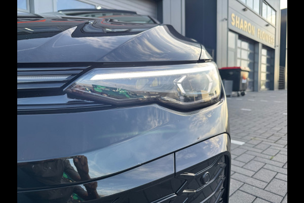 Volkswagen Golf 2.0 TSI GTI CLUBSPORT|PANO|AKRA|LEDER|HuD|IQ|BOMVOL