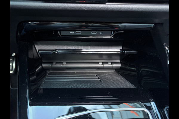 Volkswagen Golf 2.0 TSI GTI CLUBSPORT|PANO|AKRA|LEDER|HuD|IQ|BOMVOL