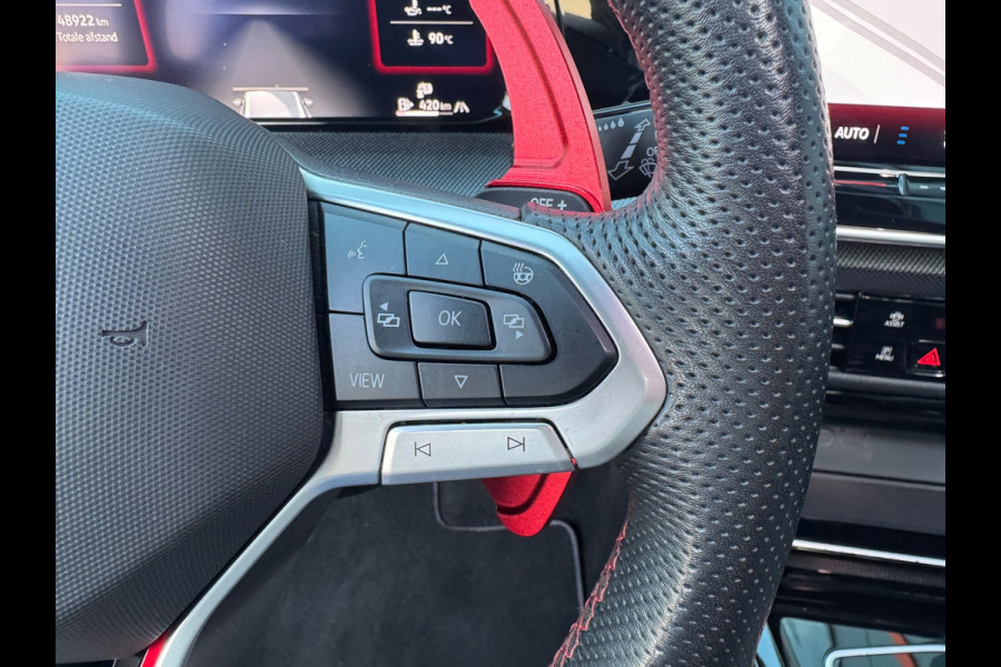 Volkswagen Golf 2.0 TSI GTI CLUBSPORT|PANO|AKRA|LEDER|HuD|IQ|BOMVOL