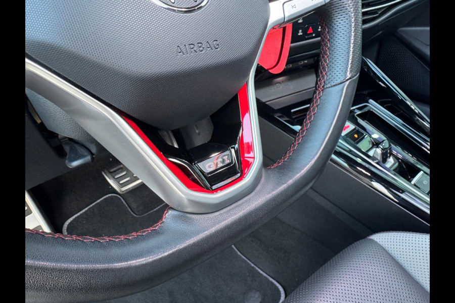 Volkswagen Golf 2.0 TSI GTI CLUBSPORT|PANO|AKRA|LEDER|HuD|IQ|BOMVOL