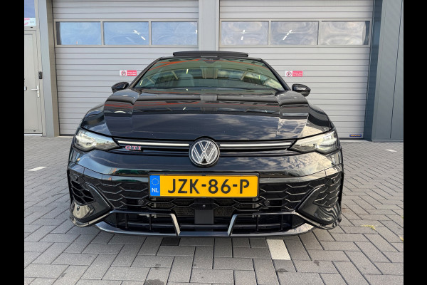 Volkswagen Golf 2.0 TSI GTI CLUBSPORT|PANO|AKRA|LEDER|HuD|IQ|BOMVOL