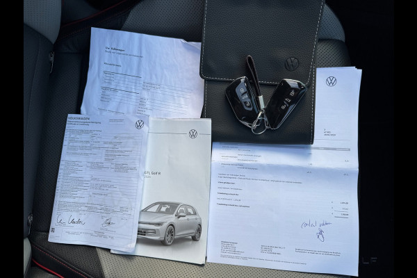 Volkswagen Golf 2.0 TSI GTI CLUBSPORT|PANO|AKRA|LEDER|HuD|IQ|BOMVOL