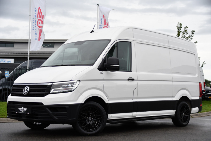 Volkswagen Crafter 35 2.0 TDI L3H3 PB Edition Adaptieve Cruise, Camera, LED, Carplay, Trekhaak, Automaat, 140pk, Sensoren, Multimedia, Uniek!