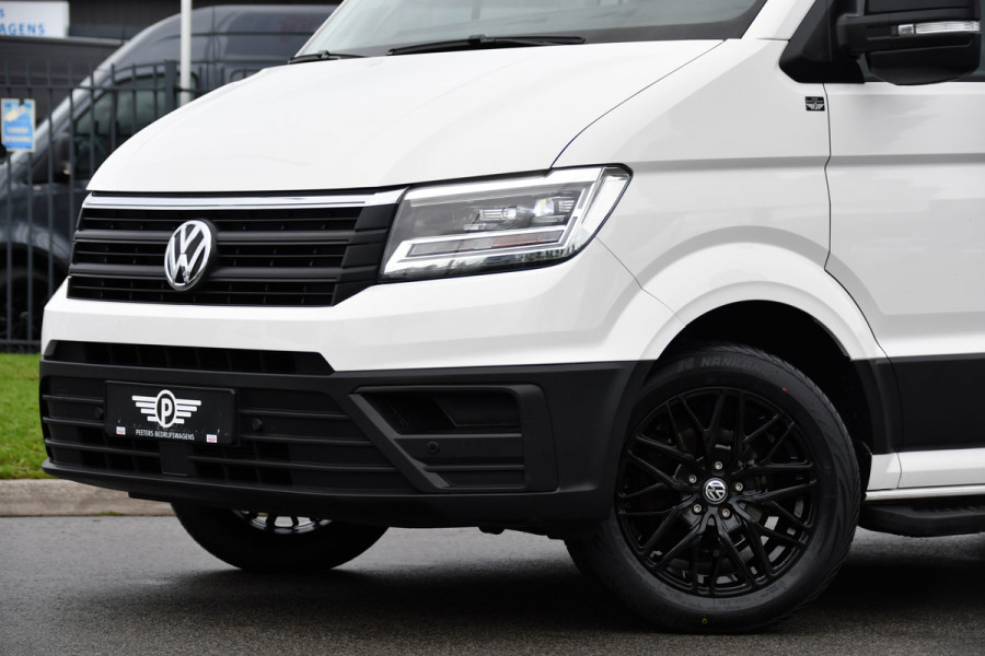 Volkswagen Crafter 35 2.0 TDI L3H3 PB Edition Adaptieve Cruise, Camera, LED, Carplay, Trekhaak, Automaat, 140pk, Sensoren, Multimedia, Uniek!