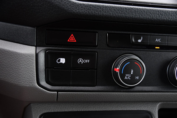 Volkswagen Crafter 35 2.0 TDI L3H3 PB Edition Adaptieve Cruise, Camera, LED, Carplay, Trekhaak, Automaat, 140pk, Sensoren, Multimedia, Uniek!