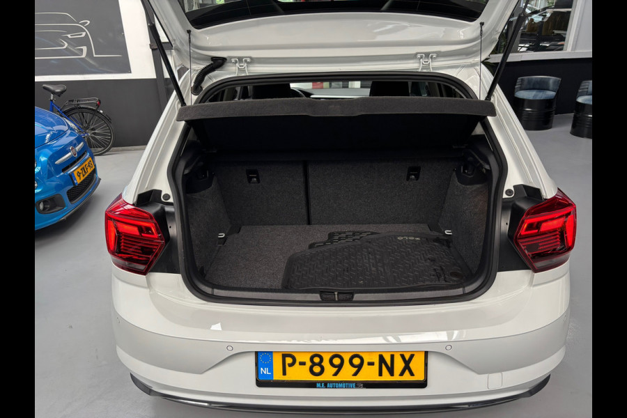 Volkswagen Polo 1.0 TSI Highline Business R / Carplay