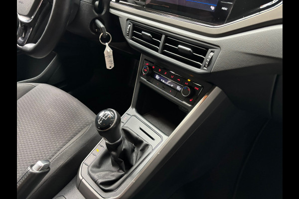 Volkswagen Polo 1.0 TSI Highline Business R / Carplay