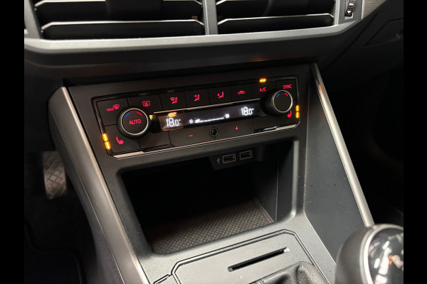 Volkswagen Polo 1.0 TSI Highline Business R / Carplay