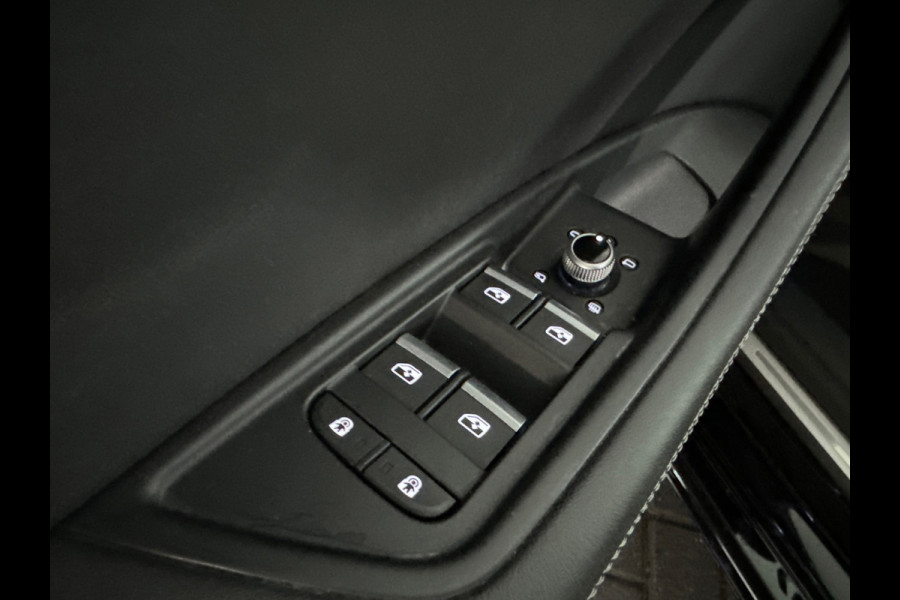 Audi A5 Sportback 40 TFSI S edition Competition Camera|Keyless|Trekhaak