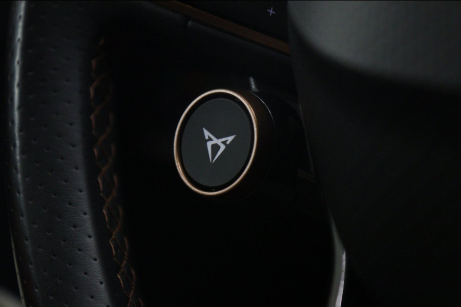 CUPRA Formentor 1.4 e-Hybrid VZ Copper Edition Performance 245PK PANO/LEER/CAMERA/SFEERV/MEMORY/BOMVOL