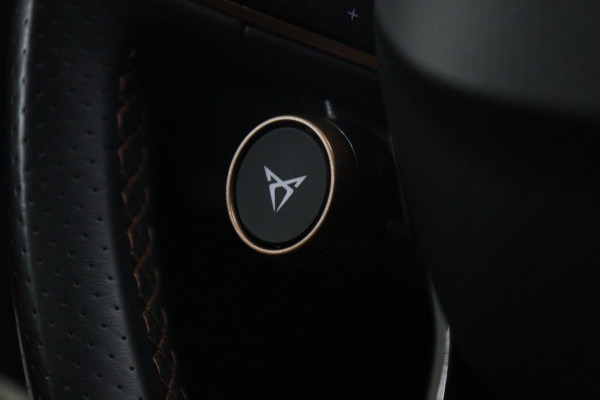 CUPRA Formentor 1.4 e-Hybrid VZ Copper Edition Performance 245PK PANO/LEER/CAMERA/SFEERV/MEMORY/BOMVOL