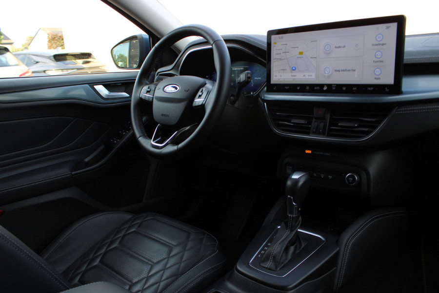 Ford FOCUS Wagon 1.0 EcoBoost Hybrid Active X | Leder! | Adaptieve cruise | Trekhaak | Camera | BLIS