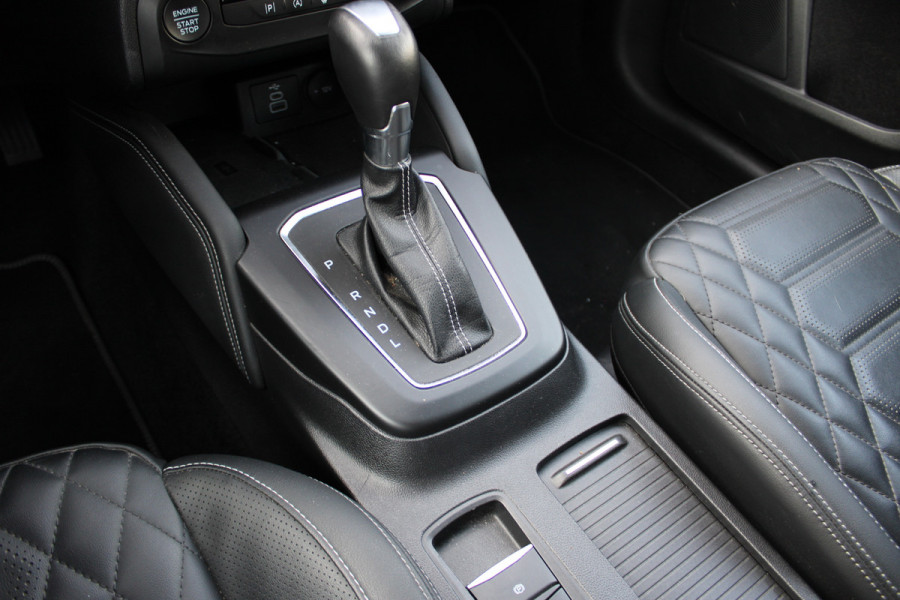 Ford FOCUS Wagon 1.0 EcoBoost Hybrid Active X | Leder! | Adaptieve cruise | Trekhaak | Camera | BLIS