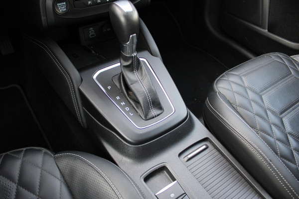 Ford FOCUS Wagon 1.0 EcoBoost Hybrid Active X | Leder! | Adaptieve cruise | Trekhaak | Camera | BLIS