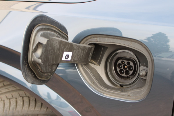 Volvo XC90 2.0 T8 Plug-in hybrid AWD Plus Bright | Luchtvering | BLIS | Panoramadak | 360 Camera