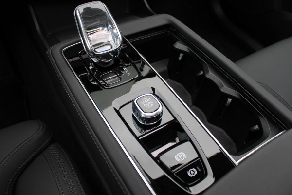 Volvo XC90 2.0 T8 Plug-in hybrid AWD Plus Bright | Luchtvering | BLIS | Panoramadak | 360 Camera