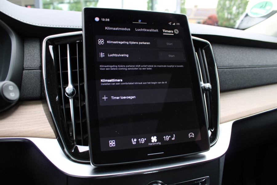 Volvo XC90 2.0 T8 Plug-in hybrid AWD Plus Bright | Luchtvering | BLIS | Panoramadak | 360 Camera