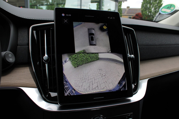 Volvo XC90 2.0 T8 Plug-in hybrid AWD Plus Bright | Luchtvering | BLIS | Panoramadak | 360 Camera