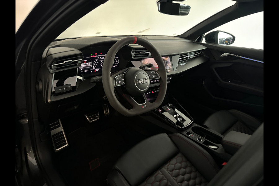 Audi RS3 Sportback 2.5 TFSI quattro Pano|Memory|HuD|B&O|Keyless|360